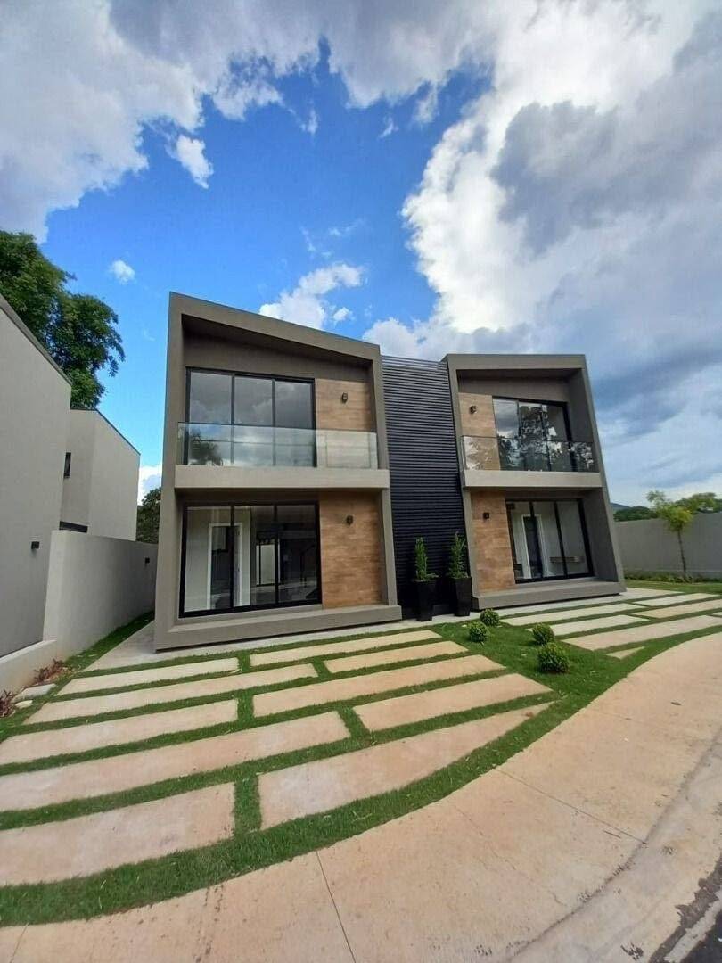 #21 - Casa para Venda em Atibaia - SP