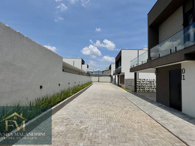 #3 - Casa em condomínio para Venda em Atibaia - SP